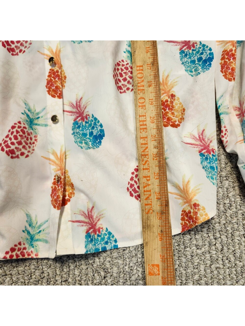 Chico's Pineapple Print Button-Up Multicolor Shirt Size 1 - Picture 2 of 7